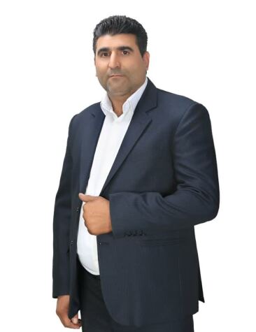 محمود داودی